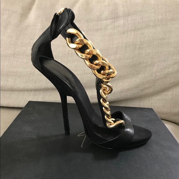 Giuseppe Zanotti Gold Chain Leather Sandals - Picture 3 of 8